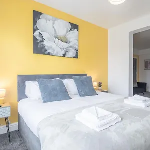  Apartment Private 5 With Kitchenette By Cb No Minimum
