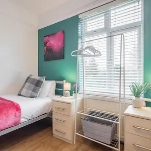  Apartment Private 6 With Kitchenette By Cb No Minimum