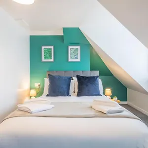 Apartment Private 7 With Kitchenette By Cb No Minimum